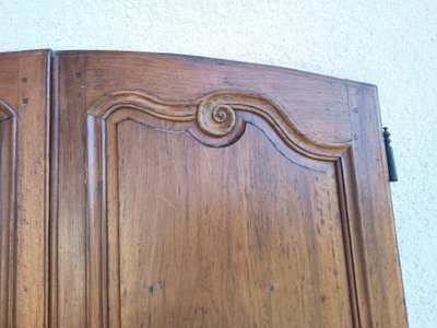 Portes d'armoire Louis XV en noyer