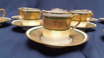 Service en porcelaine de Limoges style Empire