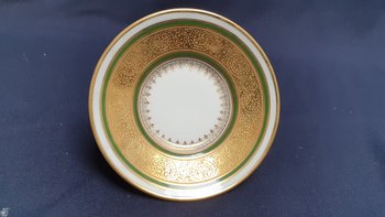 Service en porcelaine de Limoges style Empire