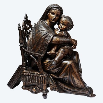 Statuette religieuse Vierge à la Chaise en régule patiné, fin XIXe début XXe