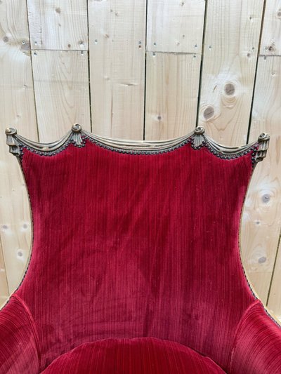 Art Nouveau shepherdess gondola – Carved wood & theater red velvet – France, c. 1900