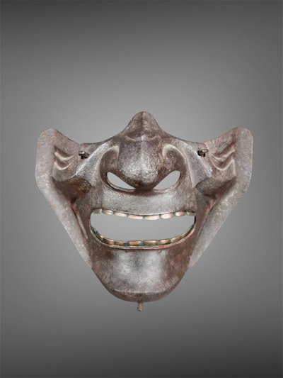 Halbe Samurai-Mempo-Maske – Edo-Zeit (1603–1868).