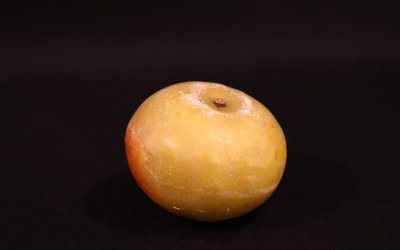 Faux fruits XVIIIeme siècle  Marbre 