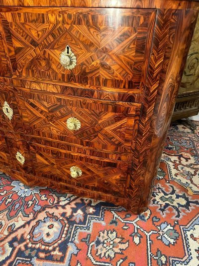 Kommode im Regency-Stil, 18. Jahrhundert