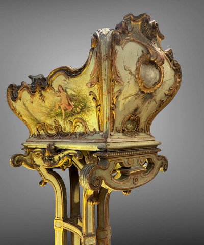 GRANDE JARDINIERE EN BOIS PEINT EN FORME DE BERCEAU DU XVIIIe EPOQUE LOUIS XV