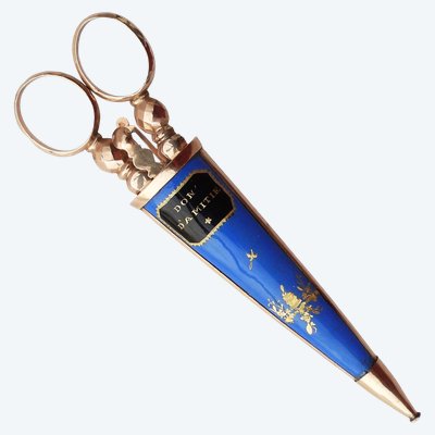 Emailliertes Etui aus 9-karätigem Gold für eine goldene Schere, Nähset, Königlicher Palast, frühes 19. Jahrhundert