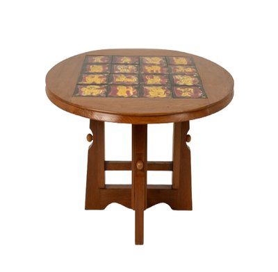 Guillerme und Chambron. Beistelltisch aus Eiche und Keramik. 1970er-1980er Jahre. LS 6735672