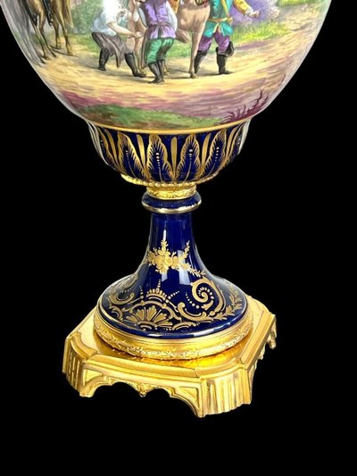 Großes Paar Vasen Aus Sèvres-Porzellan "Stempel Château Des Tuilerie "xixe