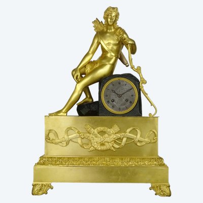 Large Restoration period clock in gilded and patinated bronze - Apollo
