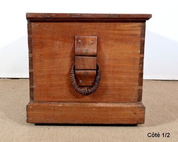 Baule da viaggio in mogano - seconda metà del XIX secolo