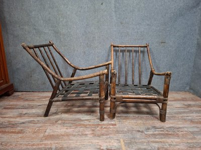 Paire de fauteuils bas en bambou, d’esprit exotique, datant du début du XXe