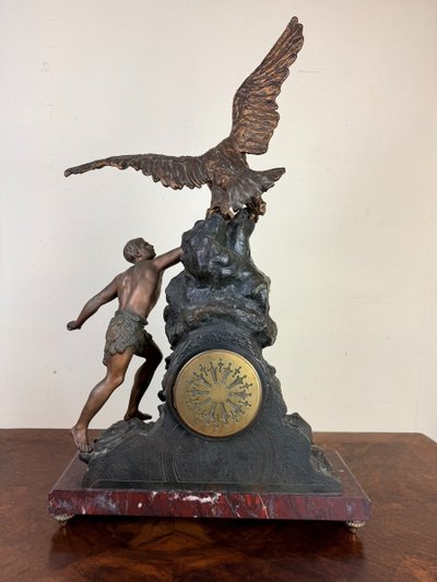 Große Pendeluhr aus der Zeit Napoleons III. aus Regulus / h 74cm