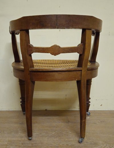 fauteuil de bureau style Renaissance ancien en bois sculpté – assise cannée - XIXeme