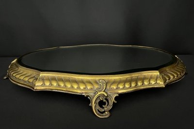 Bronzetablett mit Spiegelboden, Stil Louis XV