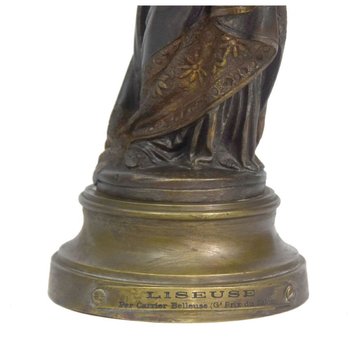 "'La liseuse'" di Carrier Belleuse bronzo patinato dorato, fine XIX secolo