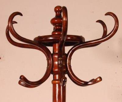 Appendiabiti a pappagallo, Art Nouveau, noto come Thonet