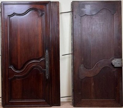 Paire de portes anciennes en bois massif – époque Louis XV / Régence