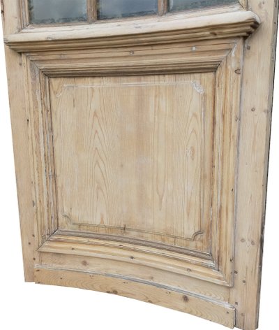 Due porte antiche curve del XIX secolo con vetro opaco