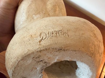 SCULTURA "FEMME À LA COIFFE" FIRMATA QUENTIN.