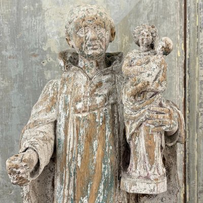 Saint Hyacinthe in carved wood 17th century