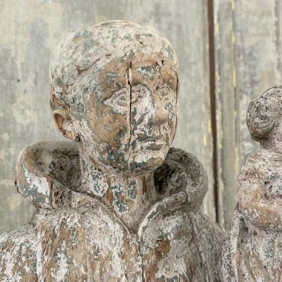 Saint Hyacinthe in carved wood 17th century