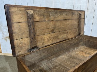 Louis XV 19th century chest of drawers in chestnut with 2 drawers