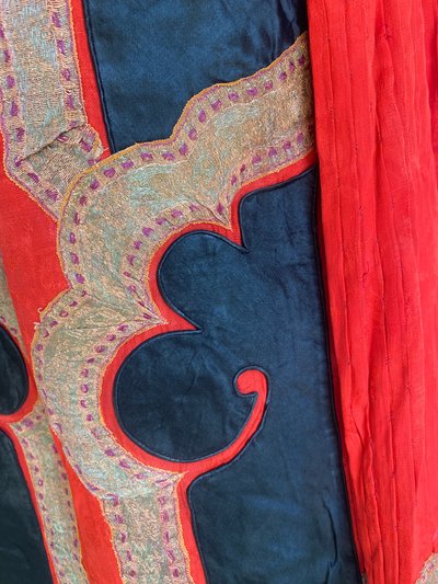 Skirt of traditional Romanian costume – late 19th century (Oltenia / Wallachia)