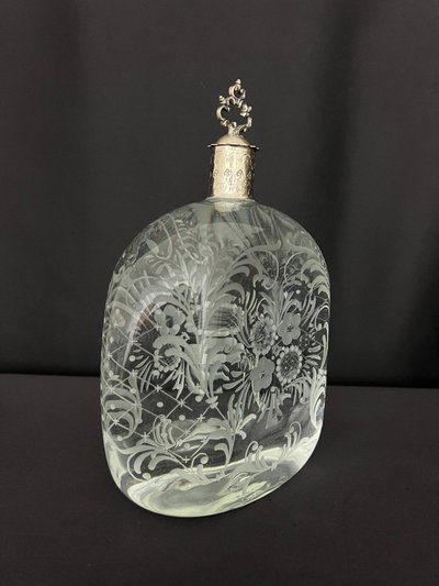 Decanter italiano in argento e cristallo inciso