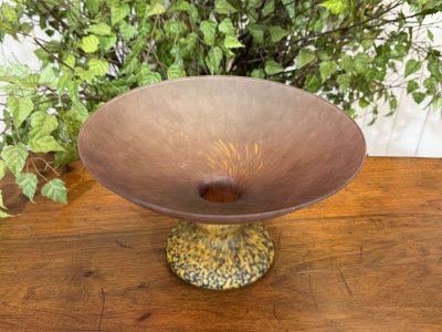 Unsigned 1950s Art Deco style glass paste bowl