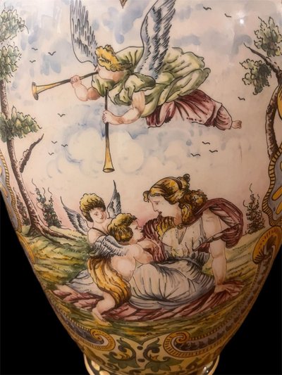 Large covered earthenware vase – Polychrome Renaissance decoration – Parrot handle – H.72 cm