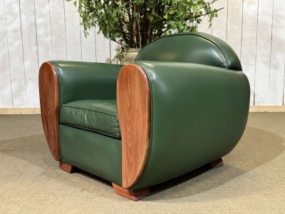 Art Deco style club chair in leather and beech wood from the 1980s