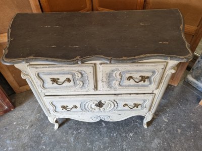 Cassettiera saltellante