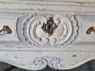 Cassettiera saltellante