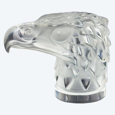 Mascotte en verre tête d'aigle par Lalique