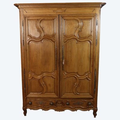 Armoire en chêne blond XVIIIème siècle