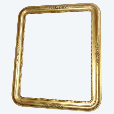 Cornice d'epoca del XIX secolo, con quattro angoli arrotondati, in legno dorato.