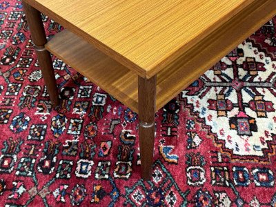 English coffee table from the 1970s in teak and iroko