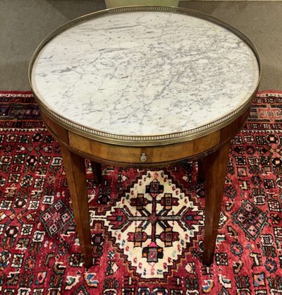 Louis XVI style bouillotte table in mahogany with a white marble top, dating from the 1930s