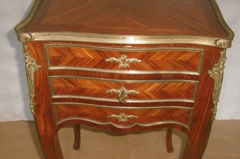 Table de salon Louis XV