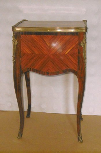 Table de salon Louis XV