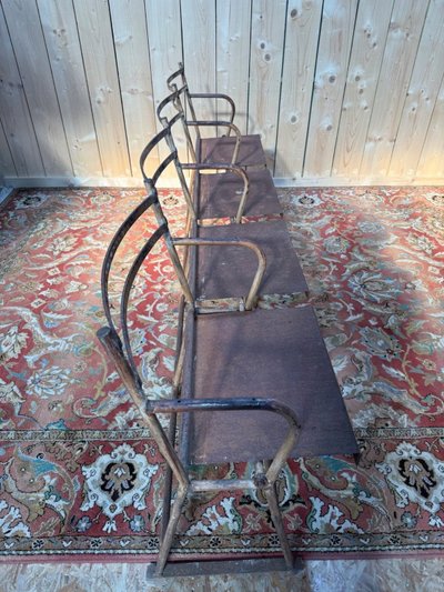 4-seater theater bench – Industrial style – Iron and sheet metal – Early 20th century