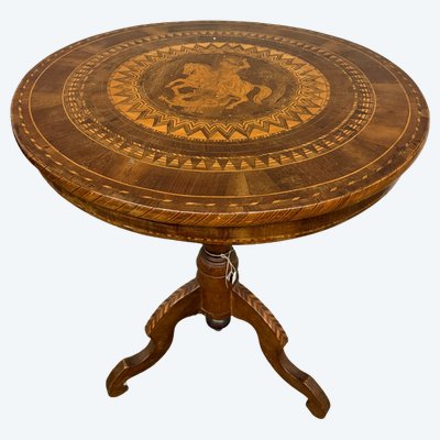 Table ronde ancienne de Sorrente incrustée, Saint Georges et le dragon, 78 x 70 cm