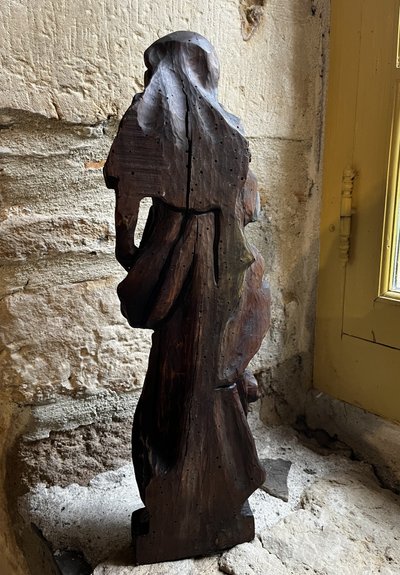 Jungfrau mit Kind, holzgeschnitzte Statuette