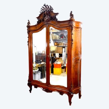 Exceptionnelle Armoire à Glaces Baroque De Style Louis XV Rocaille En Noyer Aux Bébés