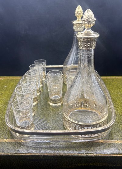 LIQUEUR SET
