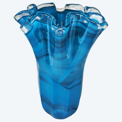  1970s Exquisite  "Fazzoletto" Murano Glass Vase by Dogi. 
