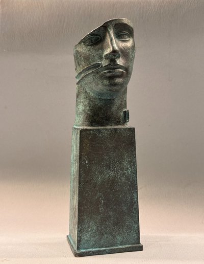 Bronzeskulptur Igor Mitoraj "Tindaro" Männerbüste