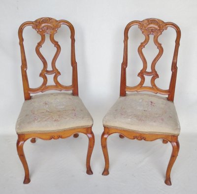Suite de six chaises, Venise milieu XVIIIe siècle.