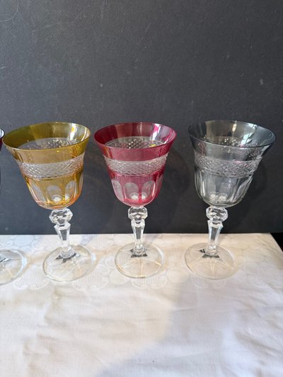 Set of 6 cut and lined crystal glasses - various colors