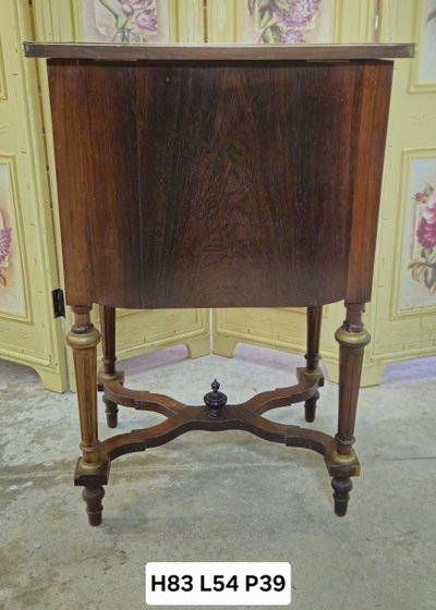 Commode travailleuse marquetée époque Napoléon III
